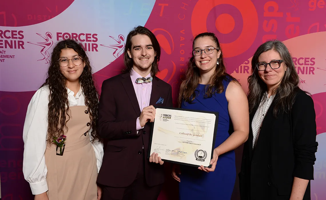 Collectif Re-produit 03