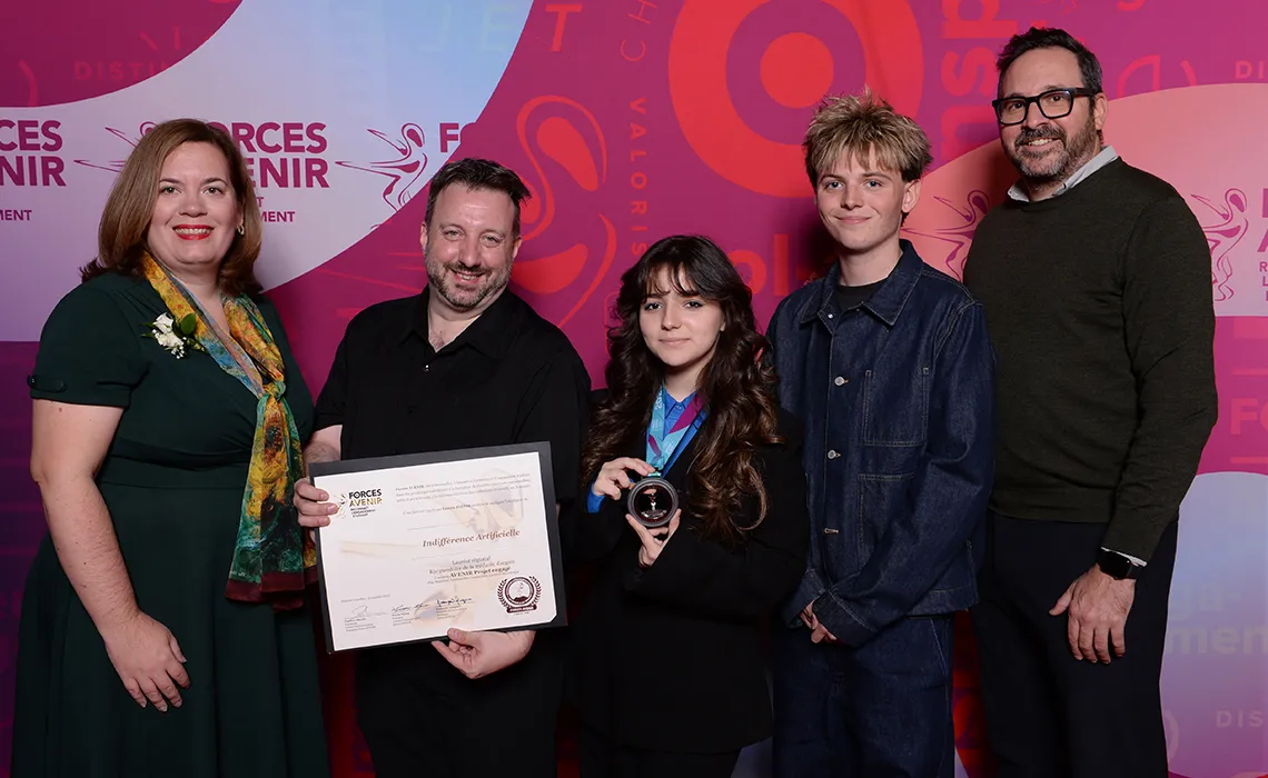 Indifférence Artificielle 03